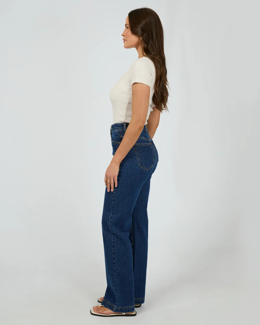 Mia Tee Oatmeal