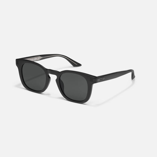 Quay Weekender Matte Black Polarized