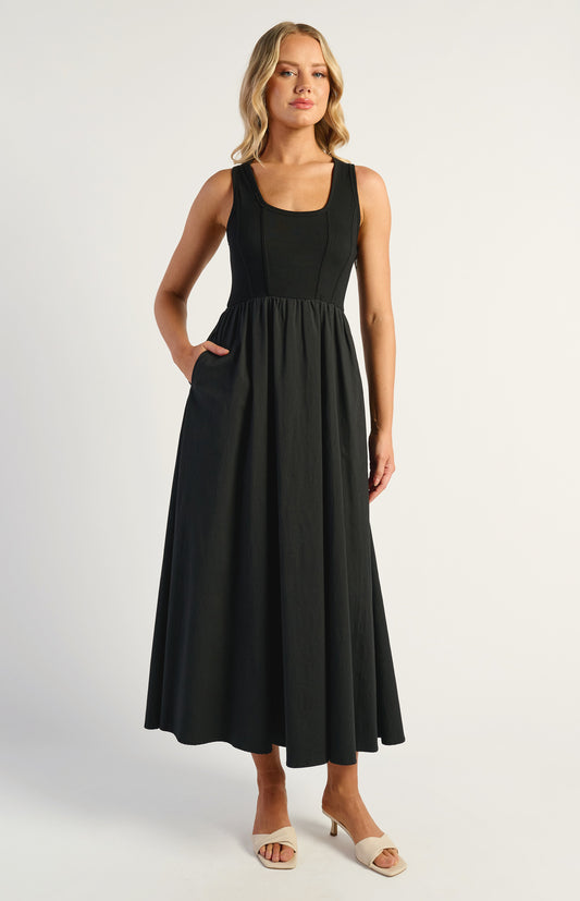 Monique Contrast Dress Black
